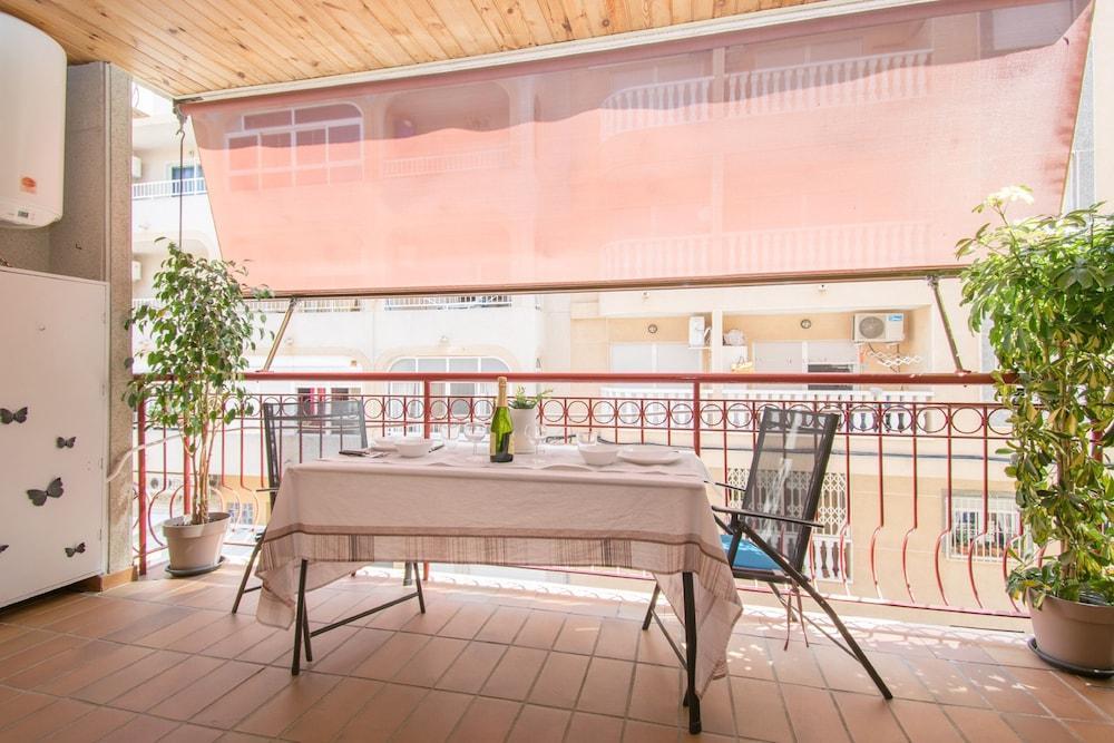 Bergantin Apartment Torrevieja Exterior photo